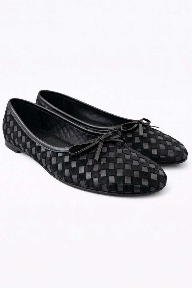 Women's Black Suede and Faux Leather Mix Textured Knitted Pattern Bow Ballerinas