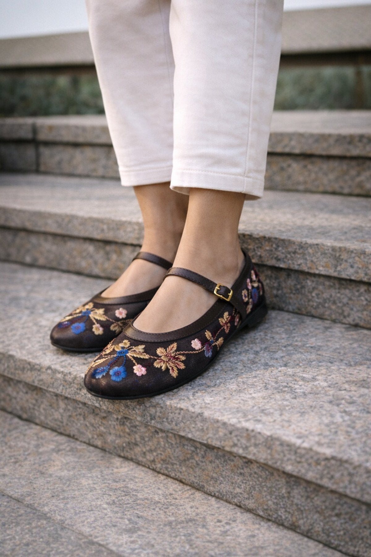 Women's Coffee Floral Embroidered Mary Jane Ballet Flats Casual Comfortable Flat Shoes